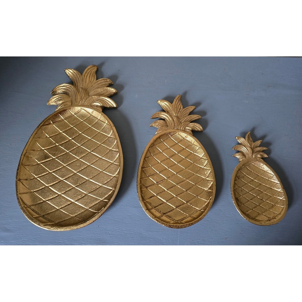 Set of 3 Gold Pineapple Wall Decor – Brass Style Tropical Wall Hangings